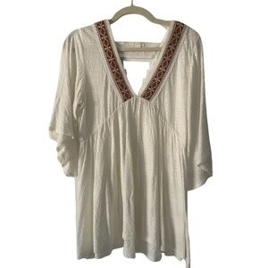 Wild Pearl Aztec flowy top